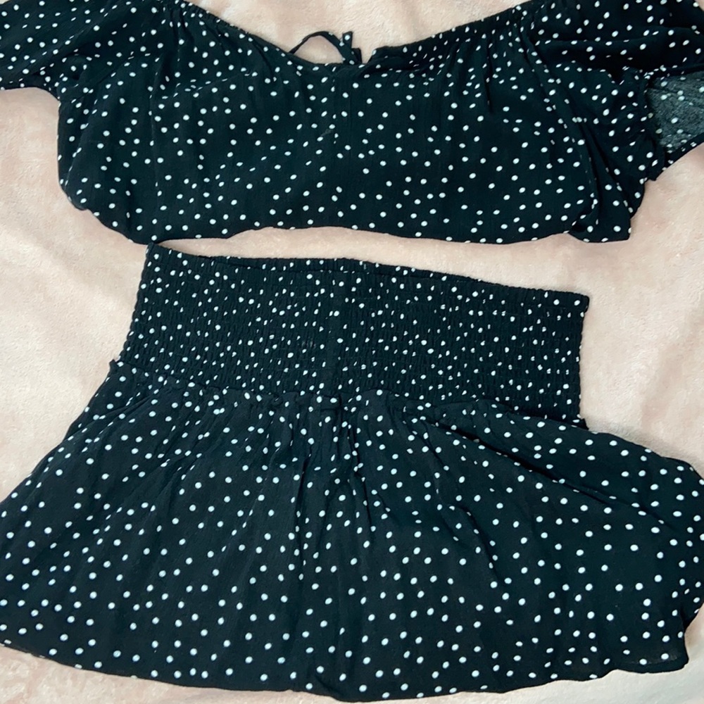 Polka Dot 2 piece set.